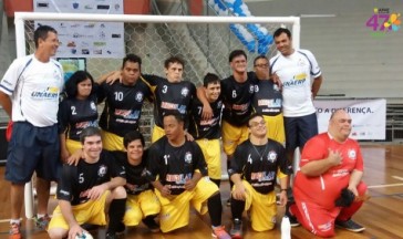 Alunos da APAE-Franca participaram da I Copa Brasil de Futsal Down