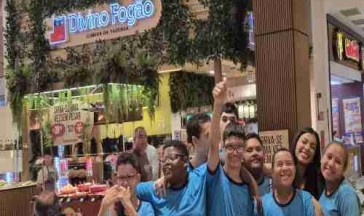 Reuni&atilde;o Pedag&oacute;gica com pais e respons&aacute;veis