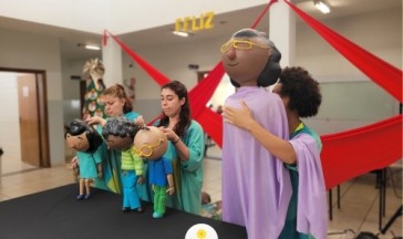 Ação Cultural: Teatro sobre Educação Financeira